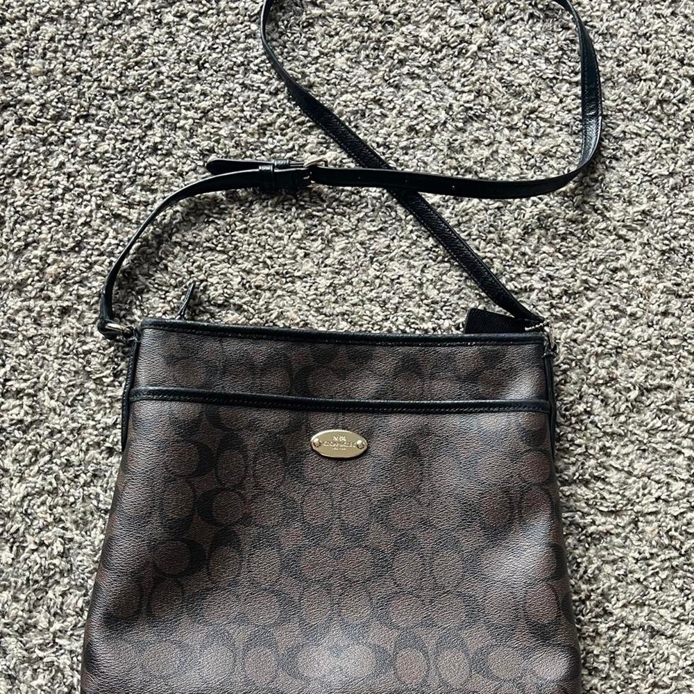Coach Black Brown Leather Canvas File Cossbody Bag Signature C Utility Chic